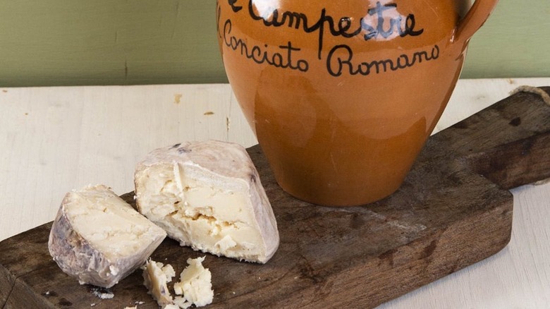 the-world-s-oldest-edible-cheese-dates-back-to-ancient-rome