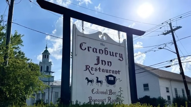 Cranbury Inn sign