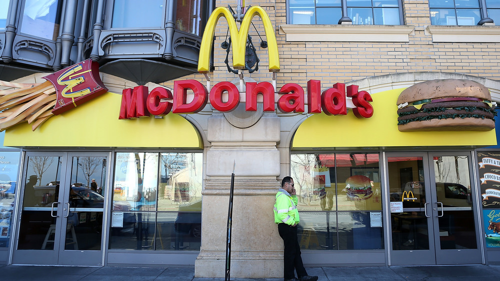 McDonald's restaurant exterior