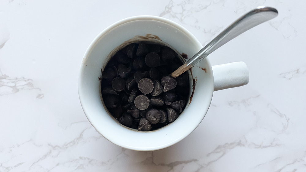 chocolate chips in mug