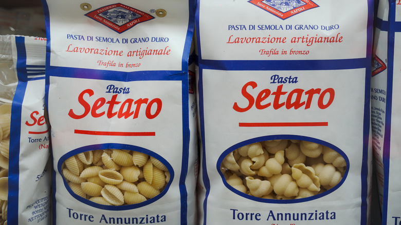 Packages of Setaro pasta