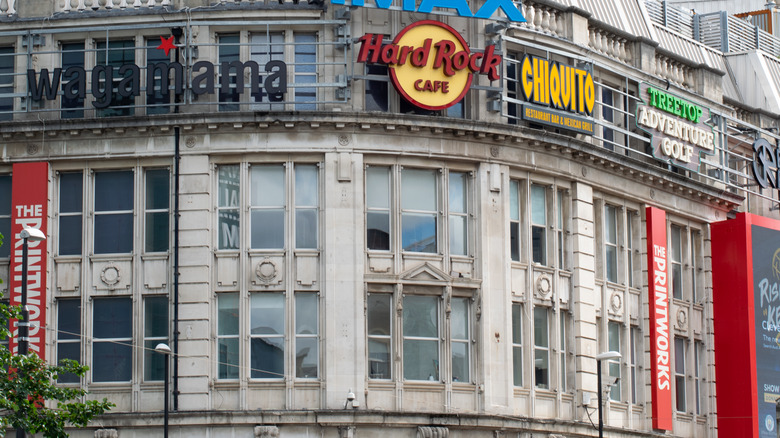 Hard Rock Cafe storefront