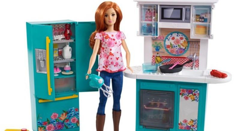 Pioneer Woman Barbie with kitchen set 