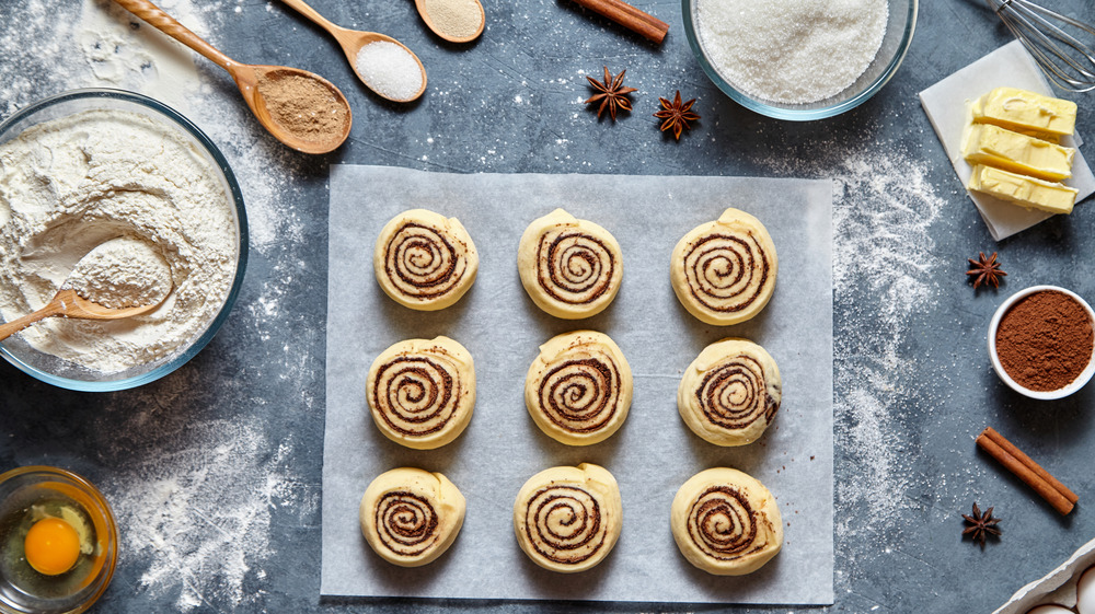 Cinnamon rolls and ingredients