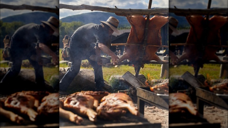 cooking whole hog over fire