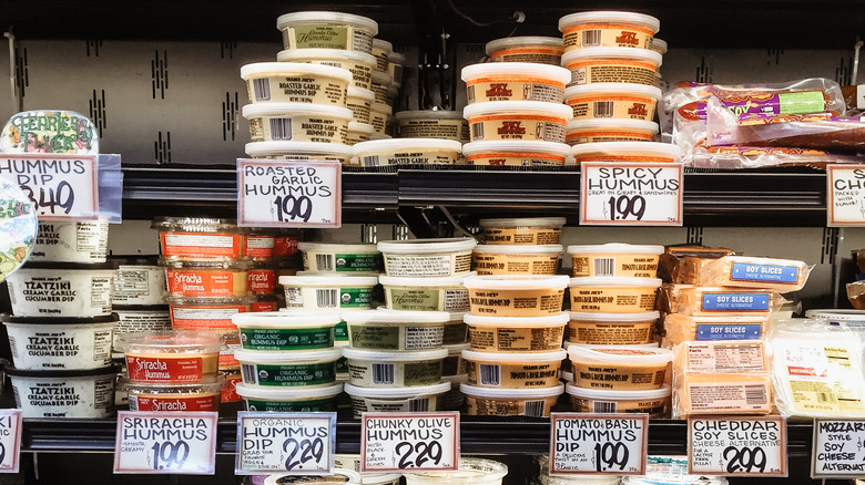 trader joes hummus spreads