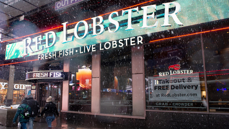 Red Lobster storefront