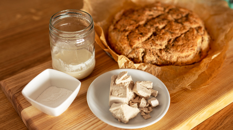 Baking yeast on a wooden board