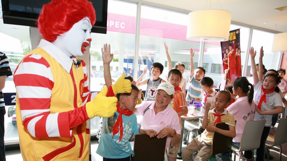 Ronald McDonald in China