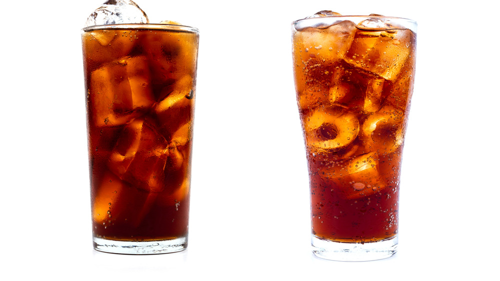 Diet cola with ice