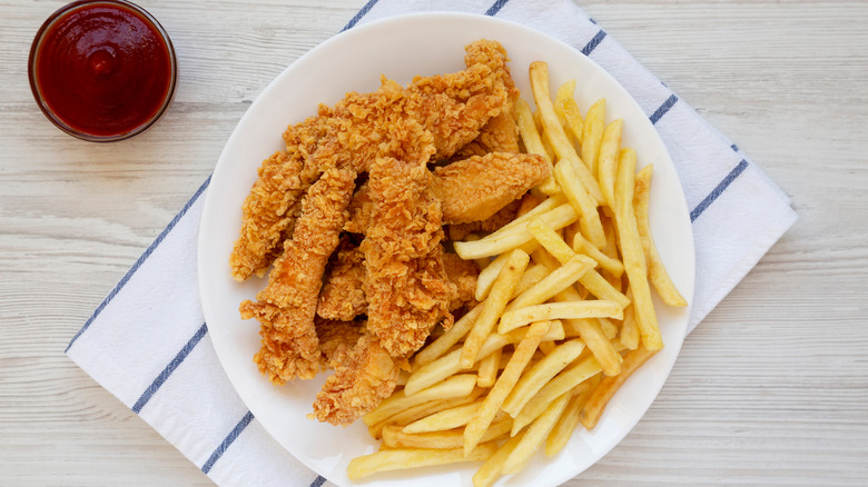 chicken tenders and fries