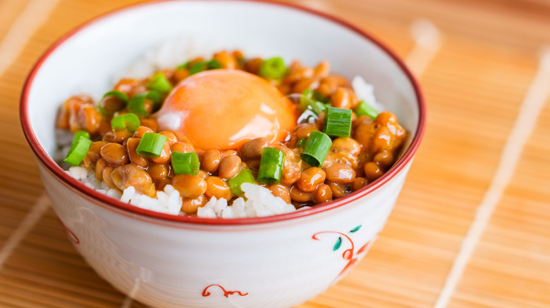 natto with raw egg and rice