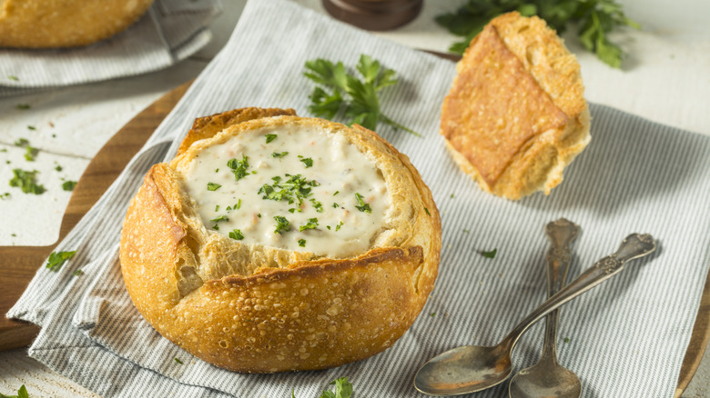 Clam chowder in bread bowl