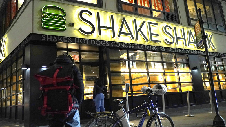 urban shake shack location