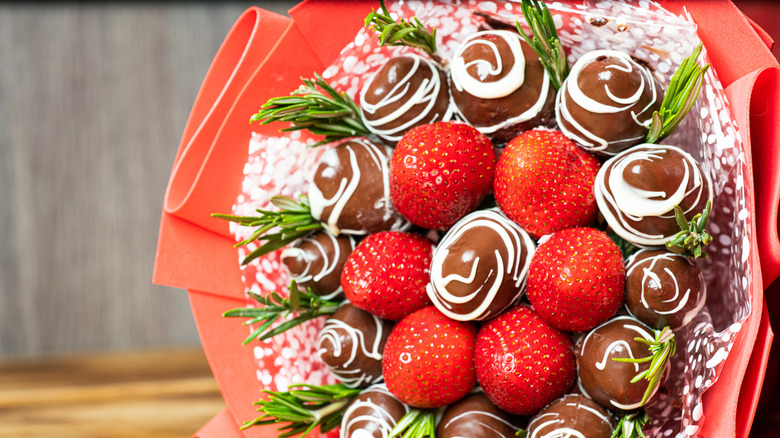 Bouquet of chocolate-covered strawberries