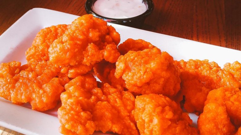 plate of boneless chicken wings