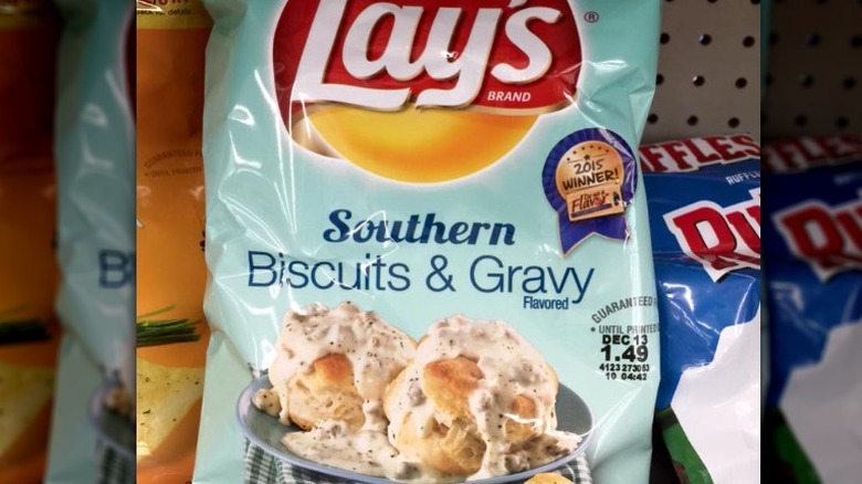 Lay's biscuits and gravy chips