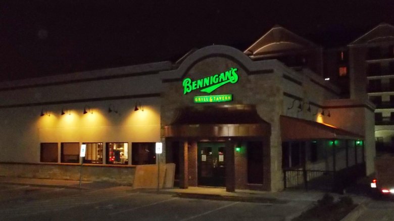 Bennigan's exterior