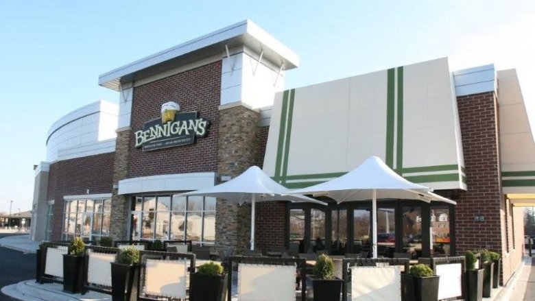 Bennigan's exterior