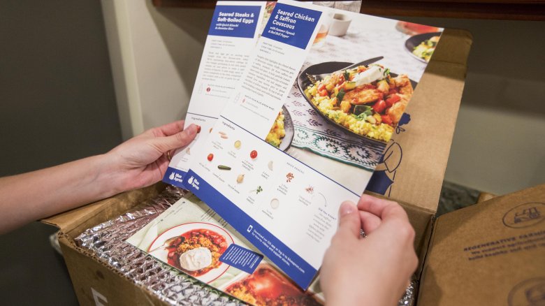 blue apron box