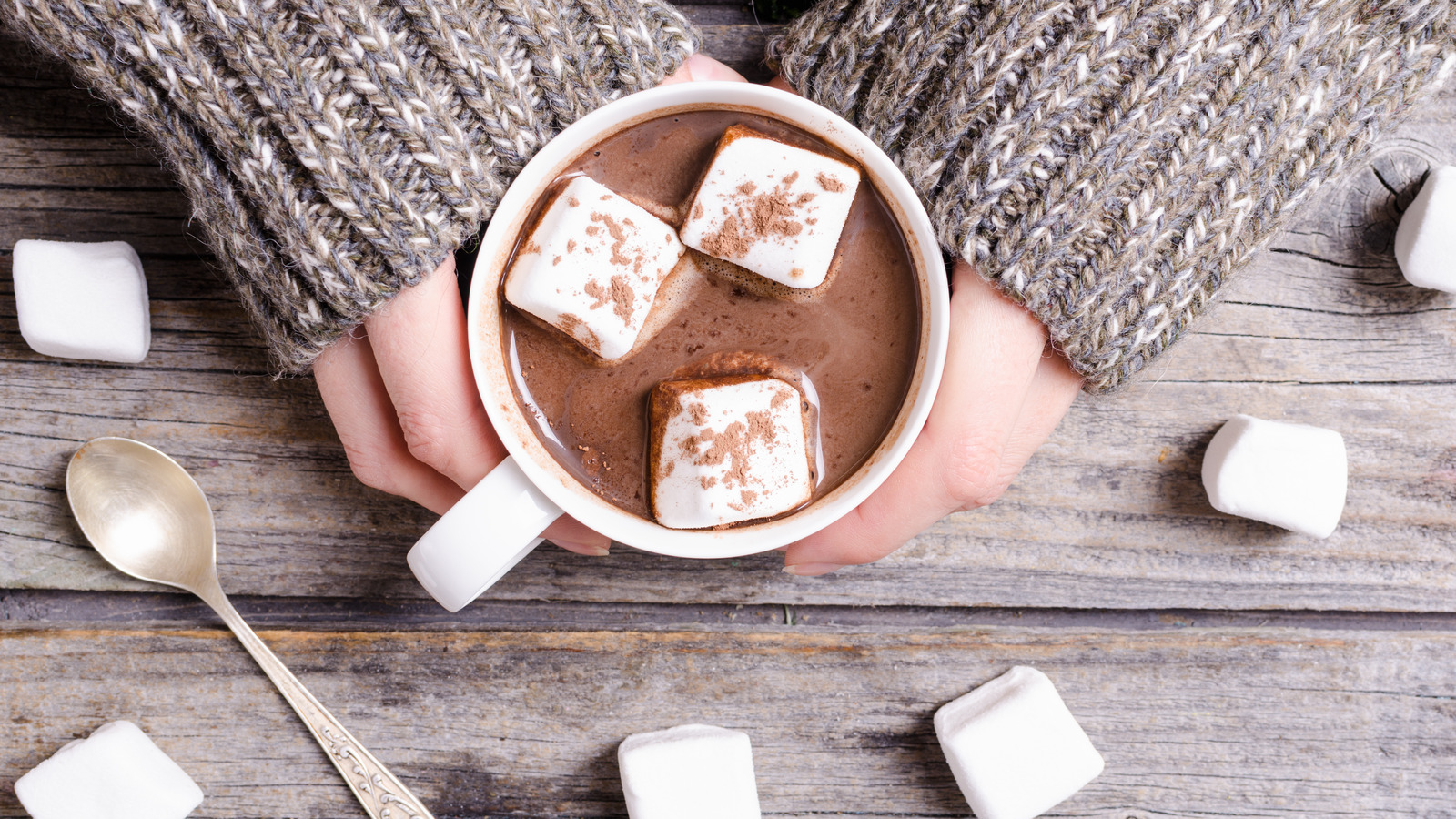 the-real-reason-your-hot-chocolate-is-grainy