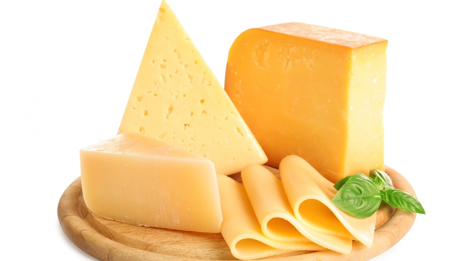https://www.mashed.com/img/gallery/the-reason-cheddar-cheese-isnt-naturally-yellow/l-intro-1650051084.jpg