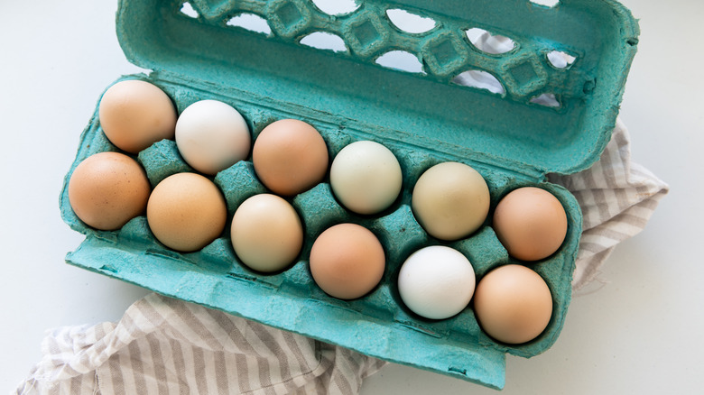 carton of one dozen eggs