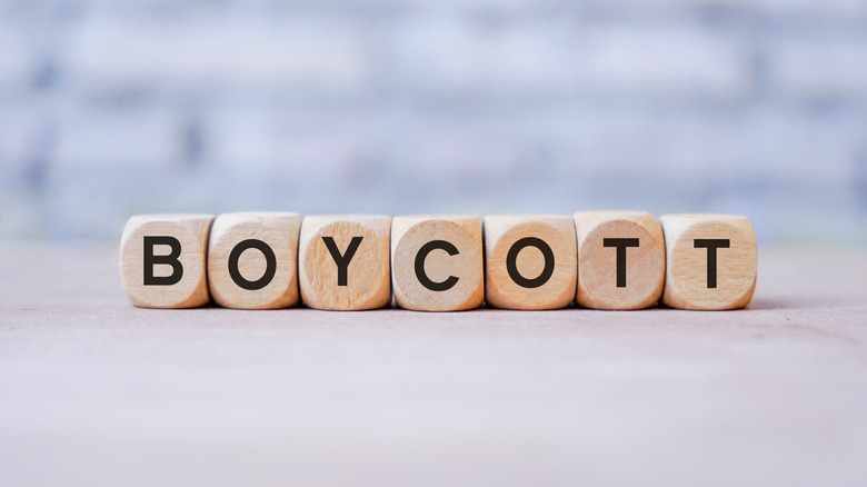 Blocks spelling out 'boycott'