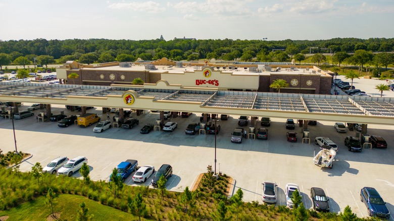 Birds eye view of Buc-ee's store front and gas pumps