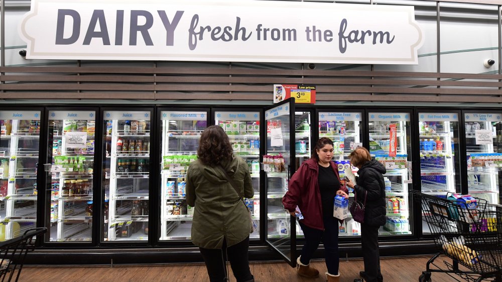 grocery shoppers