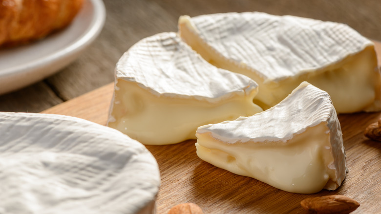 Runny ripe brie cheese