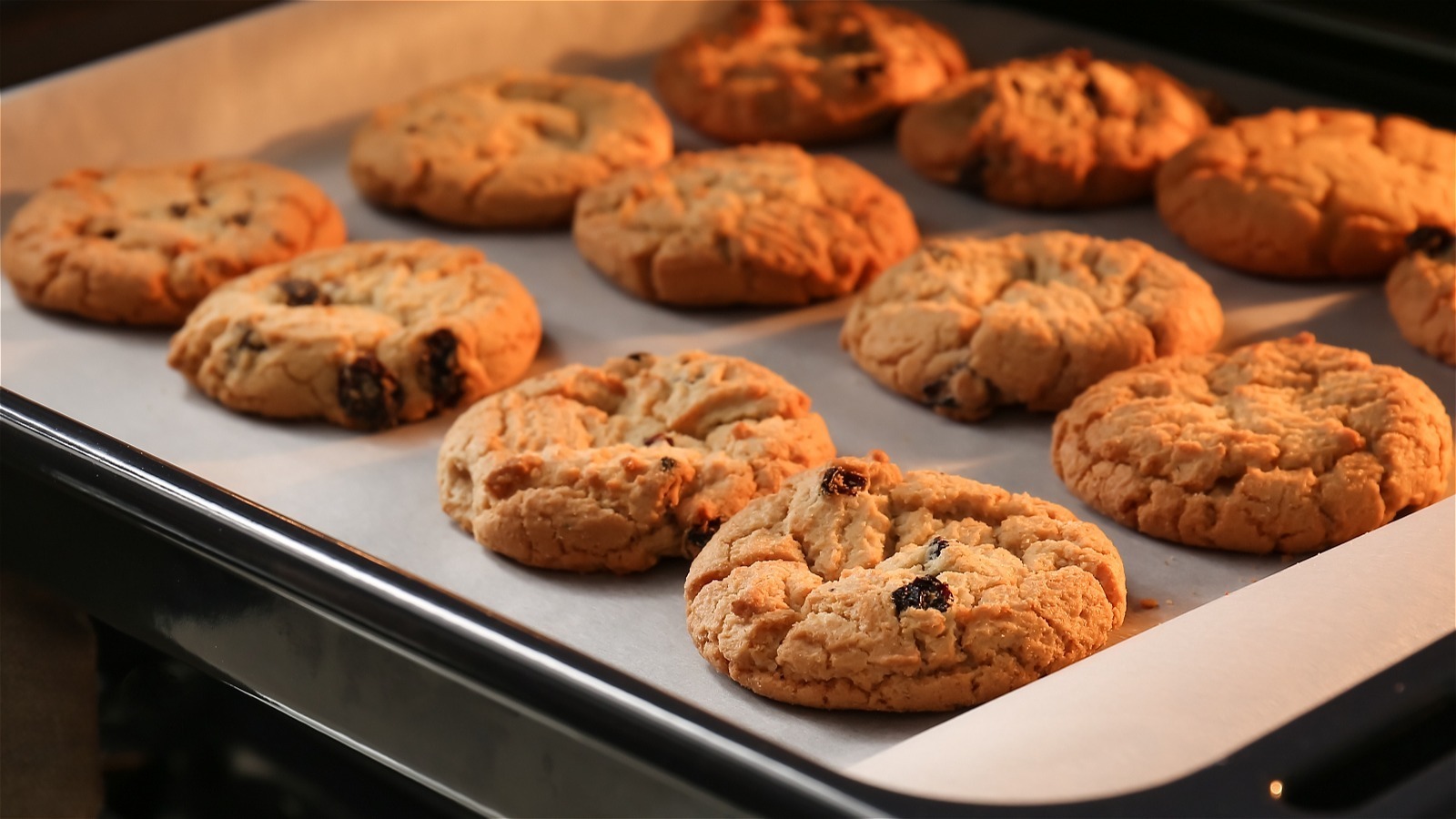 The Right Amount Of This Ingredient Will Get You A Crunchier Cookie