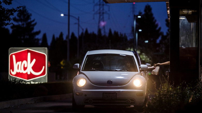 jack in the box drive through