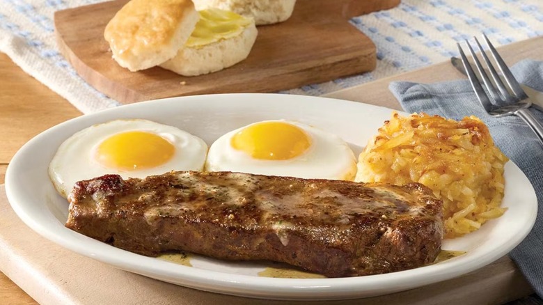 steak eggs and hash browns