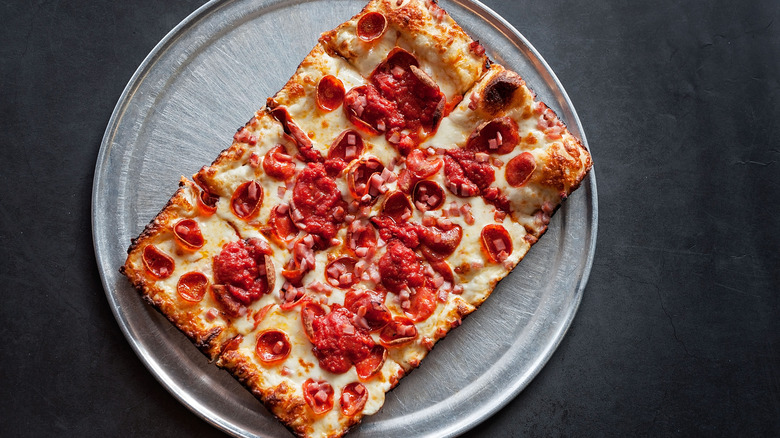 Detroit-style pizza