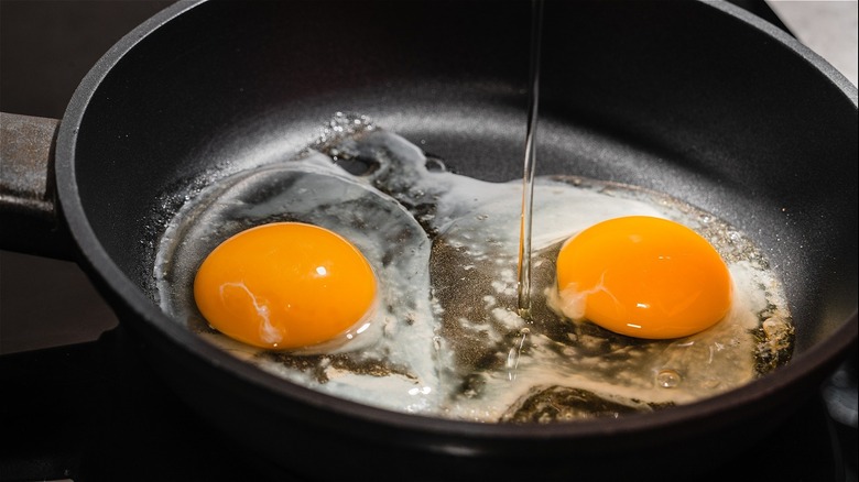 The Best Non-Stick Pan Makes Killer Eggs Without Killing You
