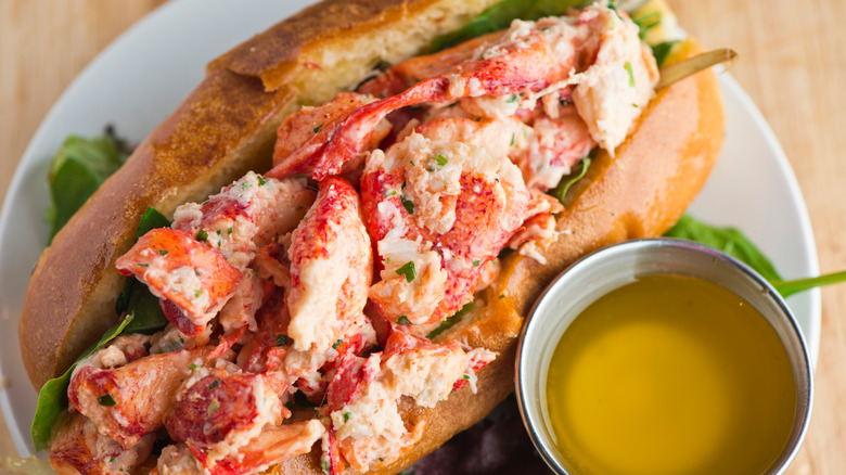 Lobster roll