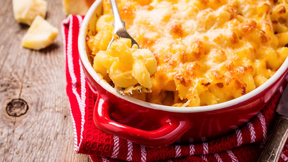 Baked mac and cheese