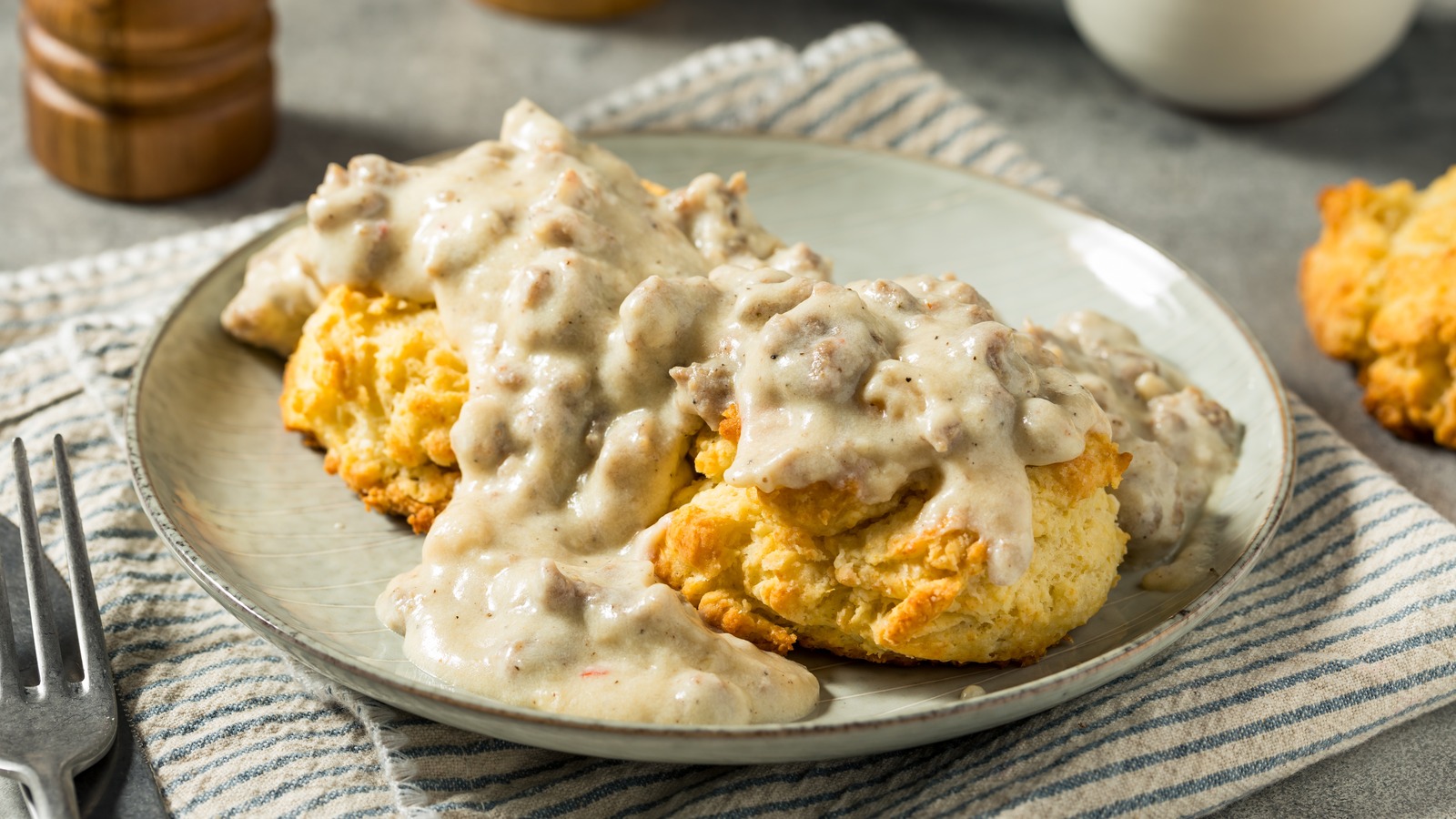 Fat Drippings Make Sawmill Gravy Delicious