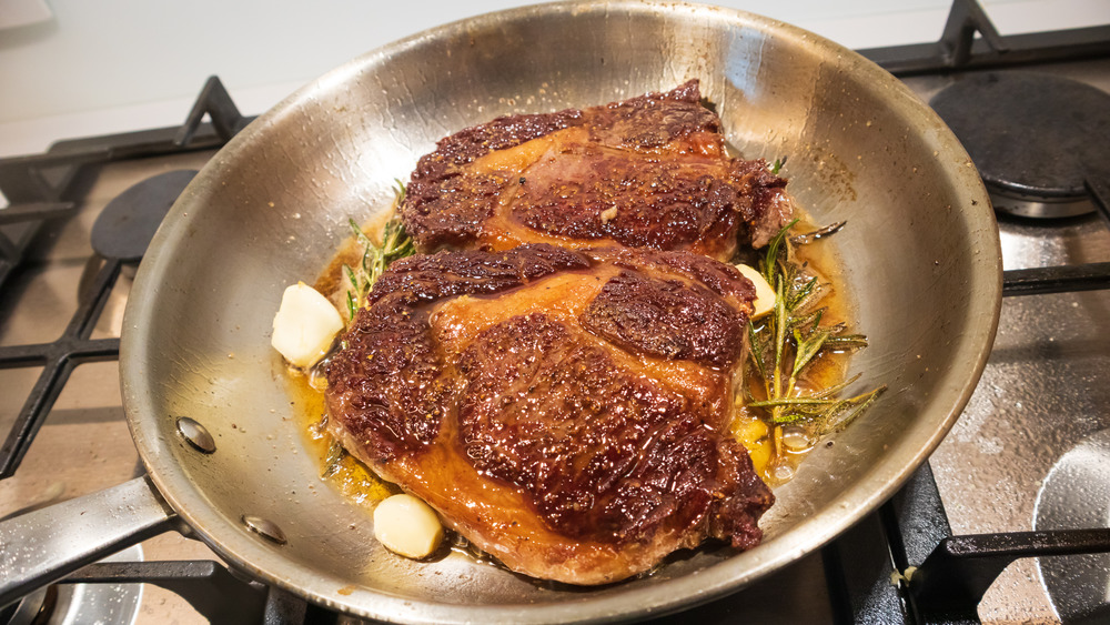 Beef round roast in pan