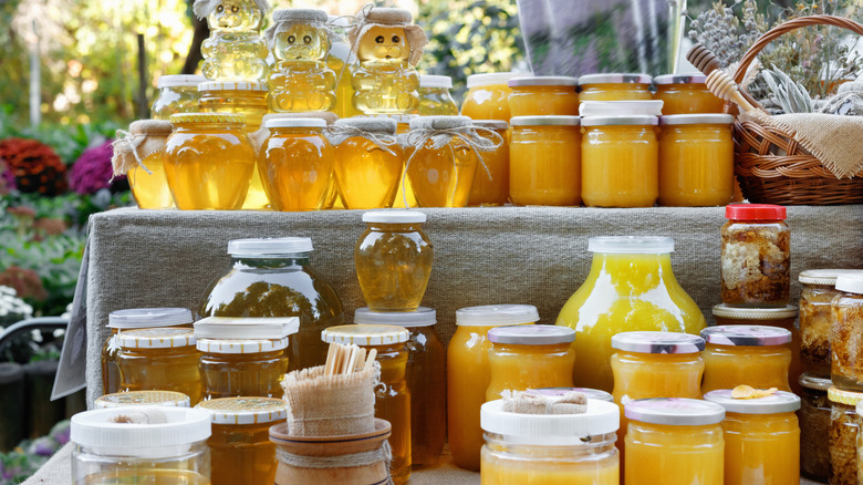 jars of honey for sale