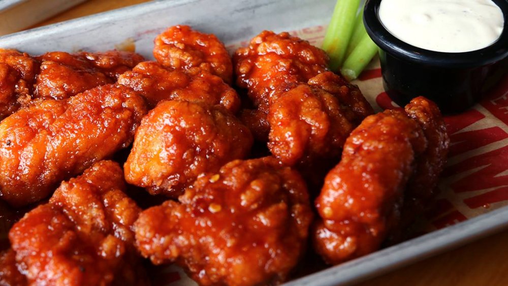 Applebee's wings