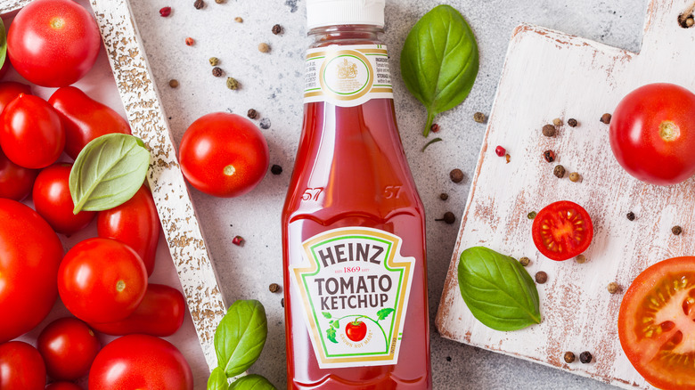 Heinz tomato ketchup bottle