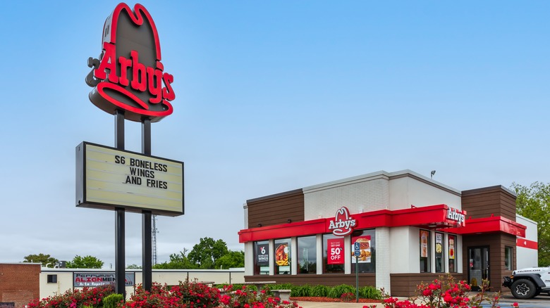 Arby's signage