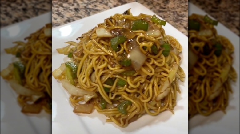 Copycat Panda Express chow mein from TikTok