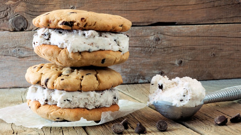 chocolate chip cookie ice cream sandwiches