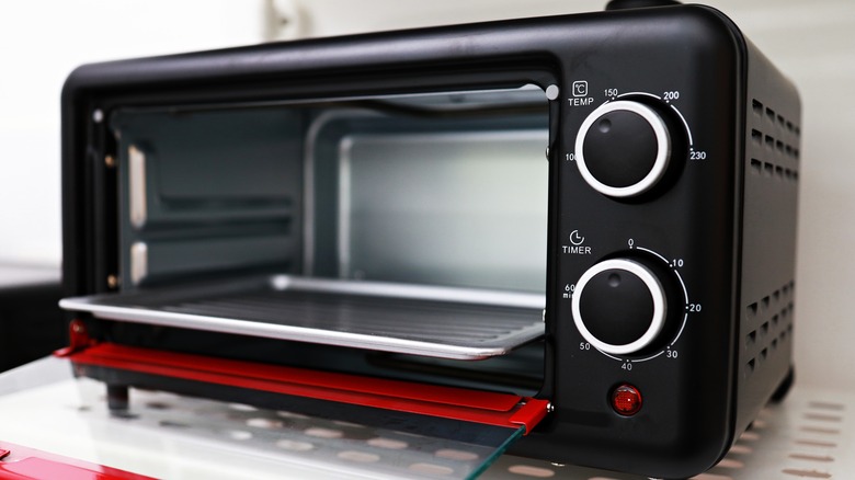 Black toaster oven