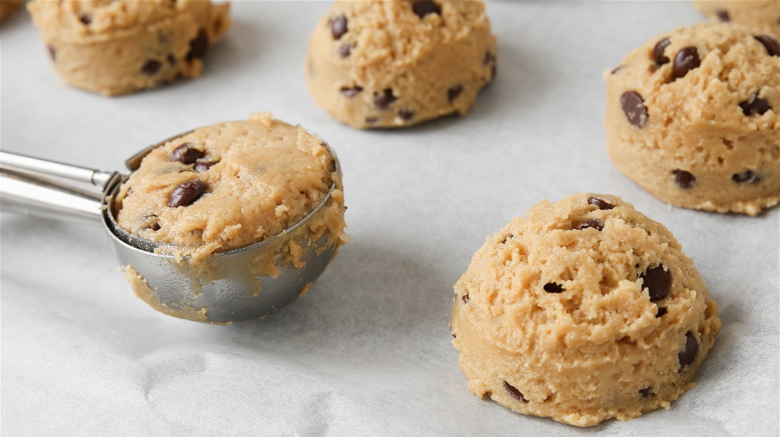 Small, medium, or large? The ultimate guide to cookie scoop sizes
