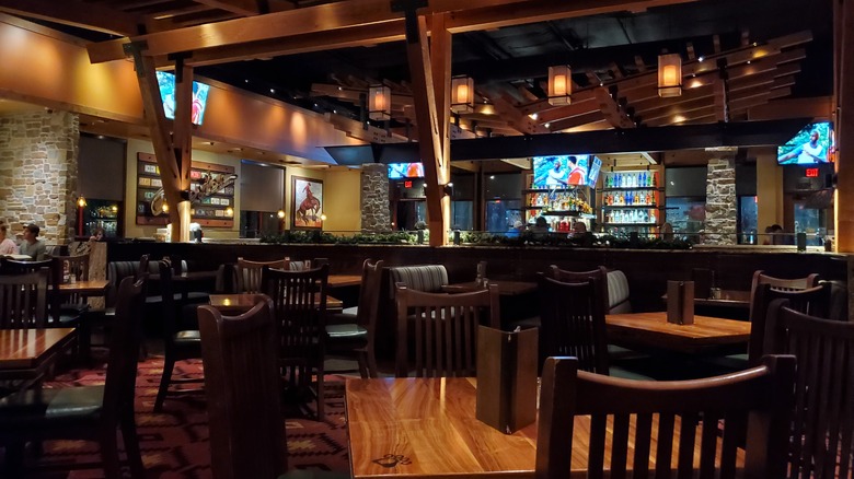 interior of lazy dog restaurant