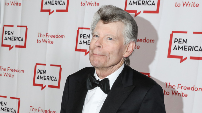 Stephen King at the PEN literary Gala wearing tux with slight smile